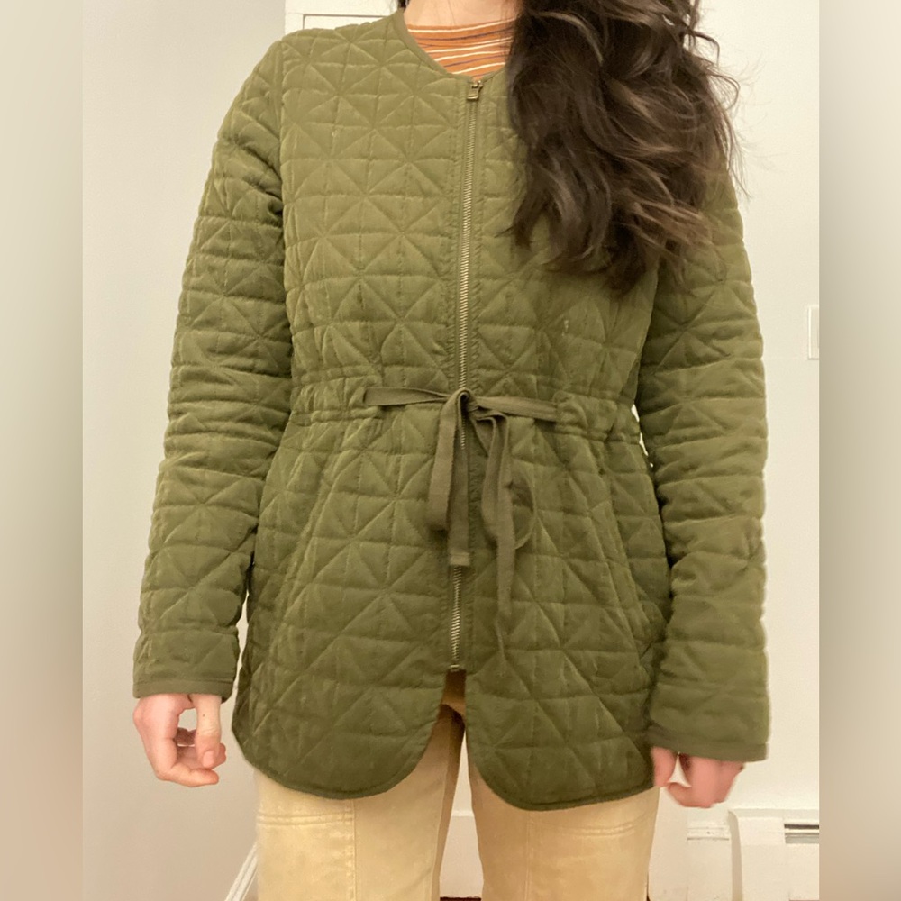 Vintage green quilted jacket. One size.